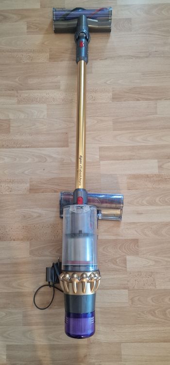 Dyson 11 (Gebraucht) in unterägeri für CHF 151 – mit Lieferung auf ...