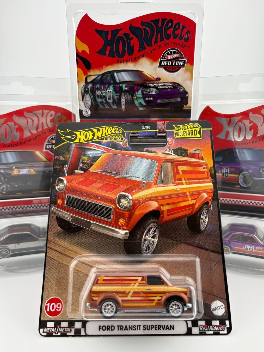Hot Wheels Modellautos: Hot Wheels Ford Transit Supervan Premium Boulevard #109 – Neu und originalverpackt aus Flawil von HeisseReifen