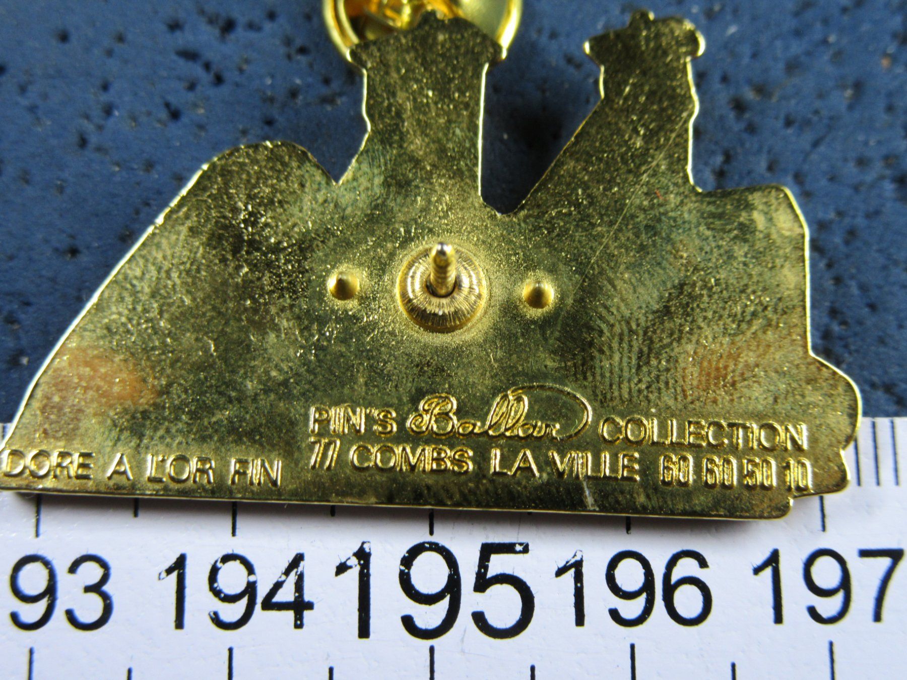 TGV BALLARD PIN COMB LA VILLE GOLDIG ENAMEL GEPRÄGT TOP-QUAL (Gebraucht ...