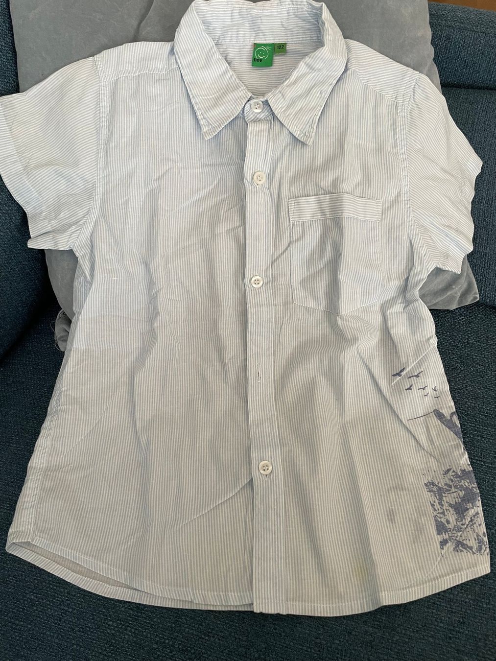 Camicie, T-shirt & Polo: 3 Hemden Gr. 122/128 – Usato da Uzwil venduto da justitia8 5