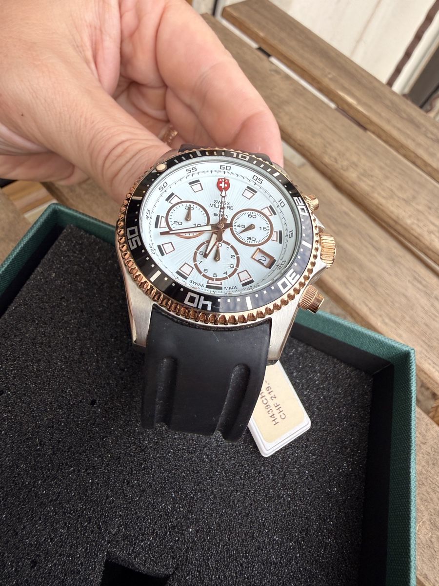 Swiss Military Orologi: Swiss Militaire CHRONO Quartz. New – Nuovo e nell'imballaggio originale da Genève venduto da STB_GE 2