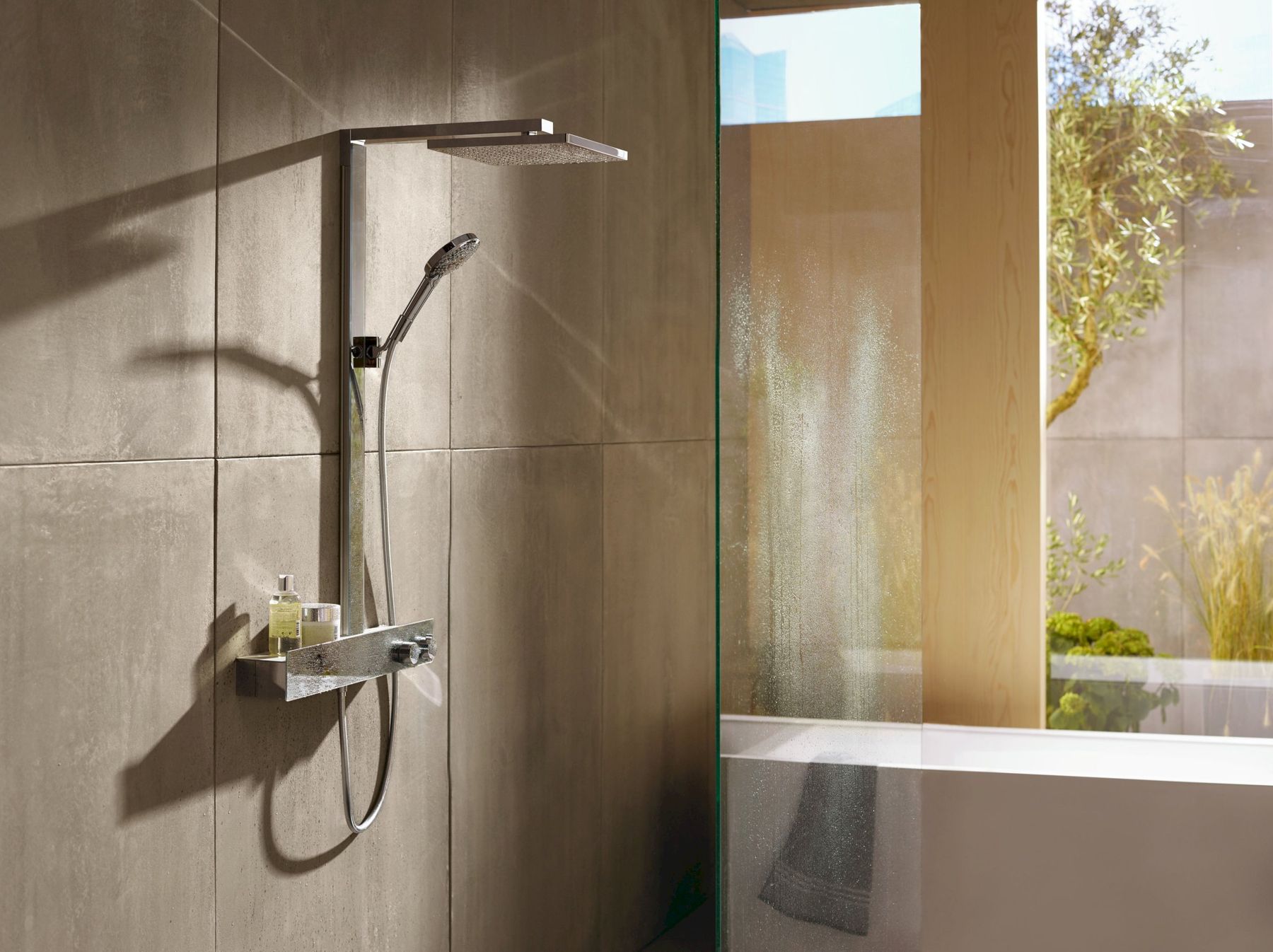 Duschen: Hansgrohe Raindance E 300 600ST 27363000 – Neu und originalverpackt aus Bottighofen von zaap 1