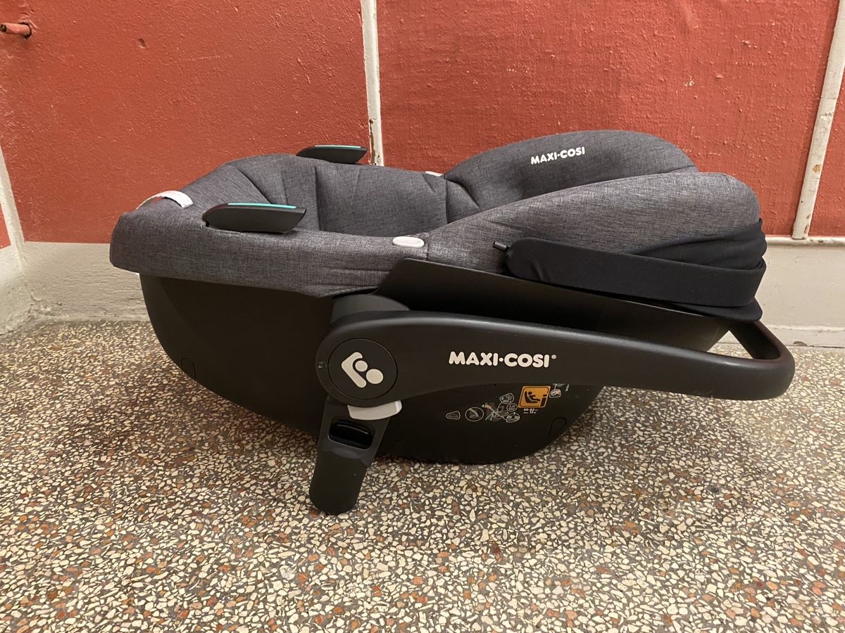 Maxi-Cosi Seggiolini per auto: Maxi-Cosi Babyschale CabrioFix S – Usato da St.Gallen venduto da kingsamas