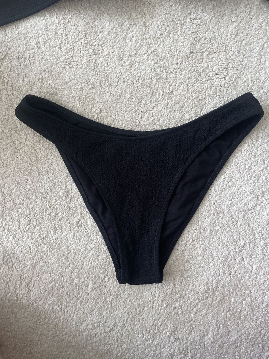 Costumi da bagno & Bikini: Schwarzer Bikini, Push-up, verstellbar – Usato da St. Niklausen LU venduto da car_2562 1