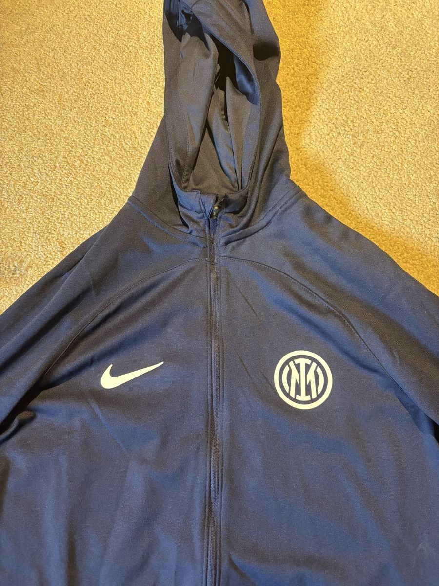 Nike Giacche: Inter Mailan Trainingsjacke  – Usato da Davos Wolfgang venduto da Nitastiffi 1