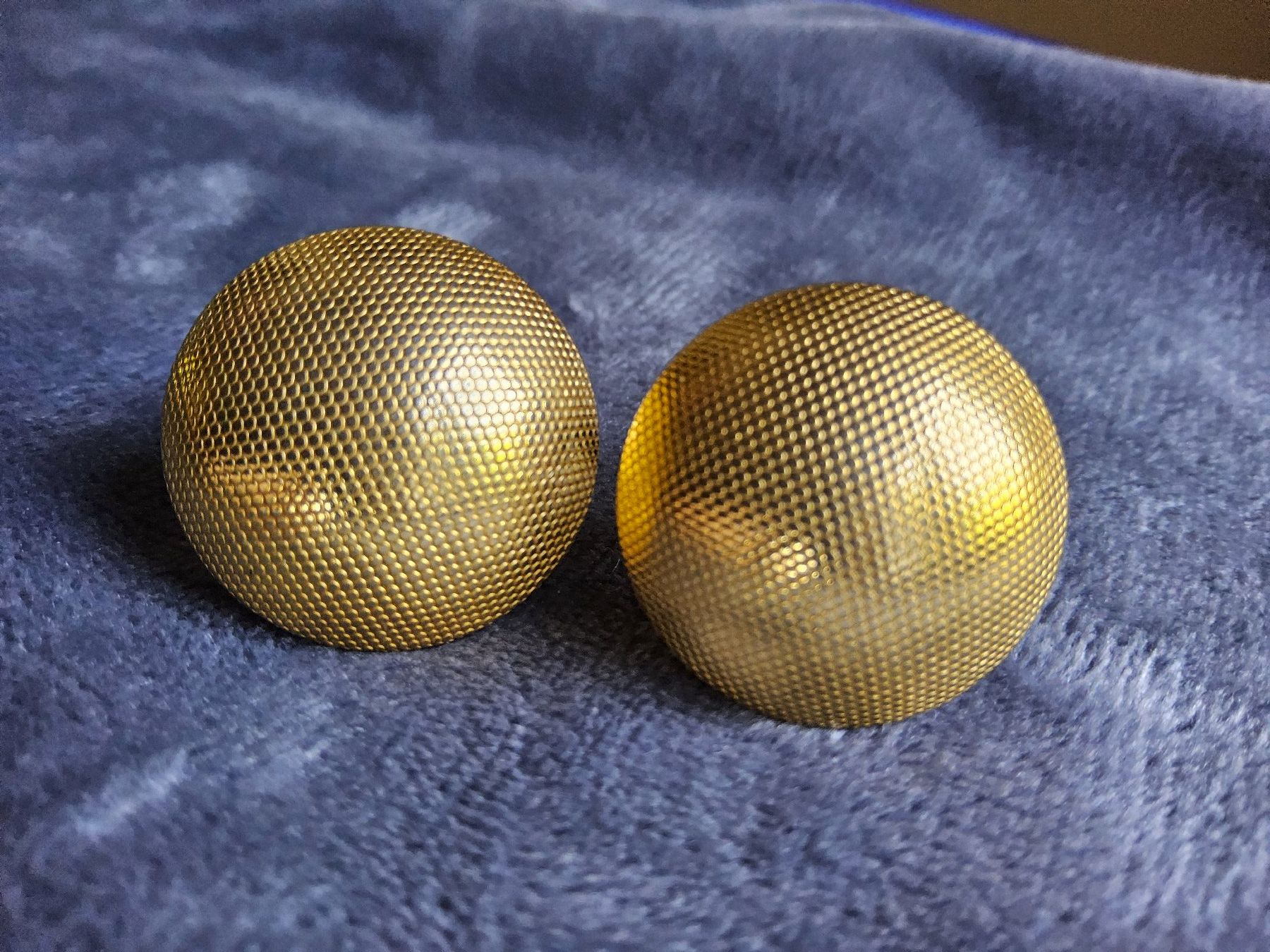 Orecchini pendenti & Orecchini a lobo: Vintage goldige Ohrclips, ca 1950 – Usato da Zürich venduto da SciTec