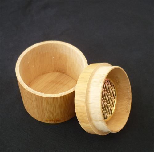 Humidore: Tabakdose/Humidor hält den Tabak feucht, neu – Neu und originalverpackt aus Winterthur von maxxmaxx 1