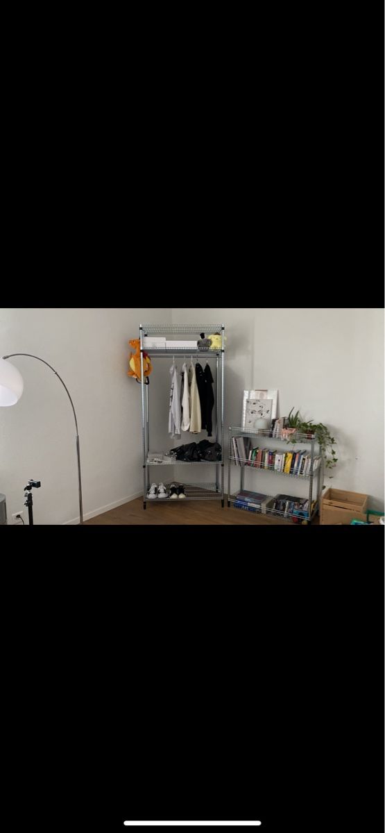 Ikea Garderobe: Étagère / dressing métallique IKEA  – Gebraucht aus Fribourg von  3