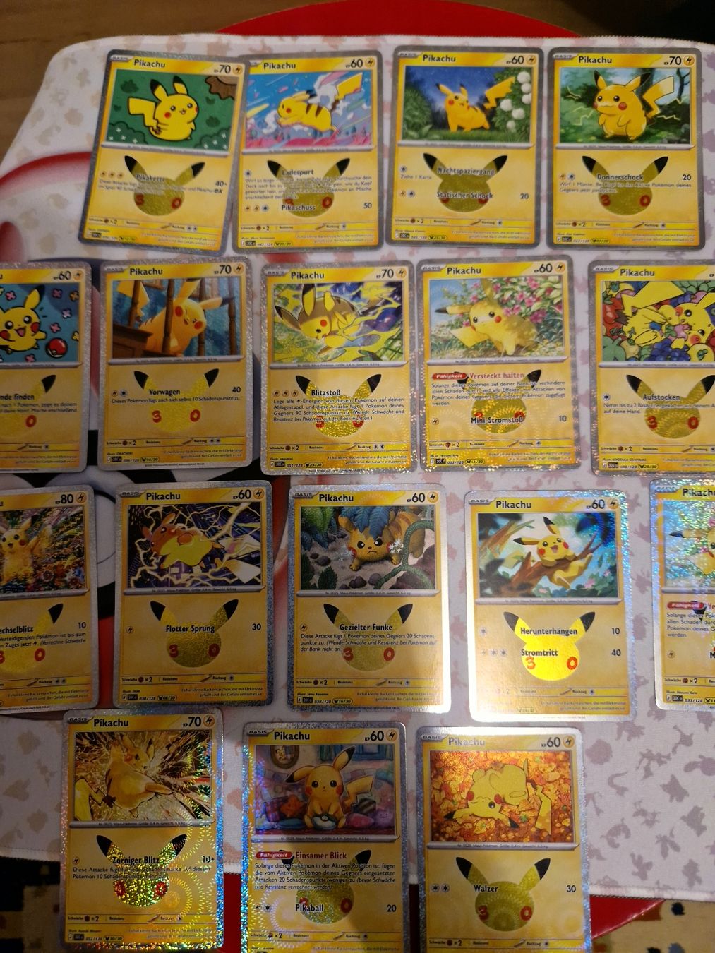 Pokémon Carte collezionabili: Pikachu 30th DE – Nuovo (secondo la descrizione) da Wangen b. Olten venduto da shlem