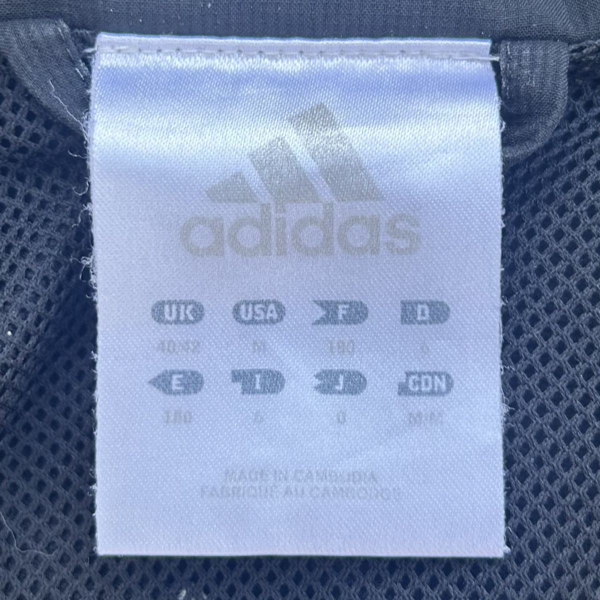 Adidas Giacche: Vintage Adidas Black Track Jacket – Usato da brent venduto da fukusapes 5