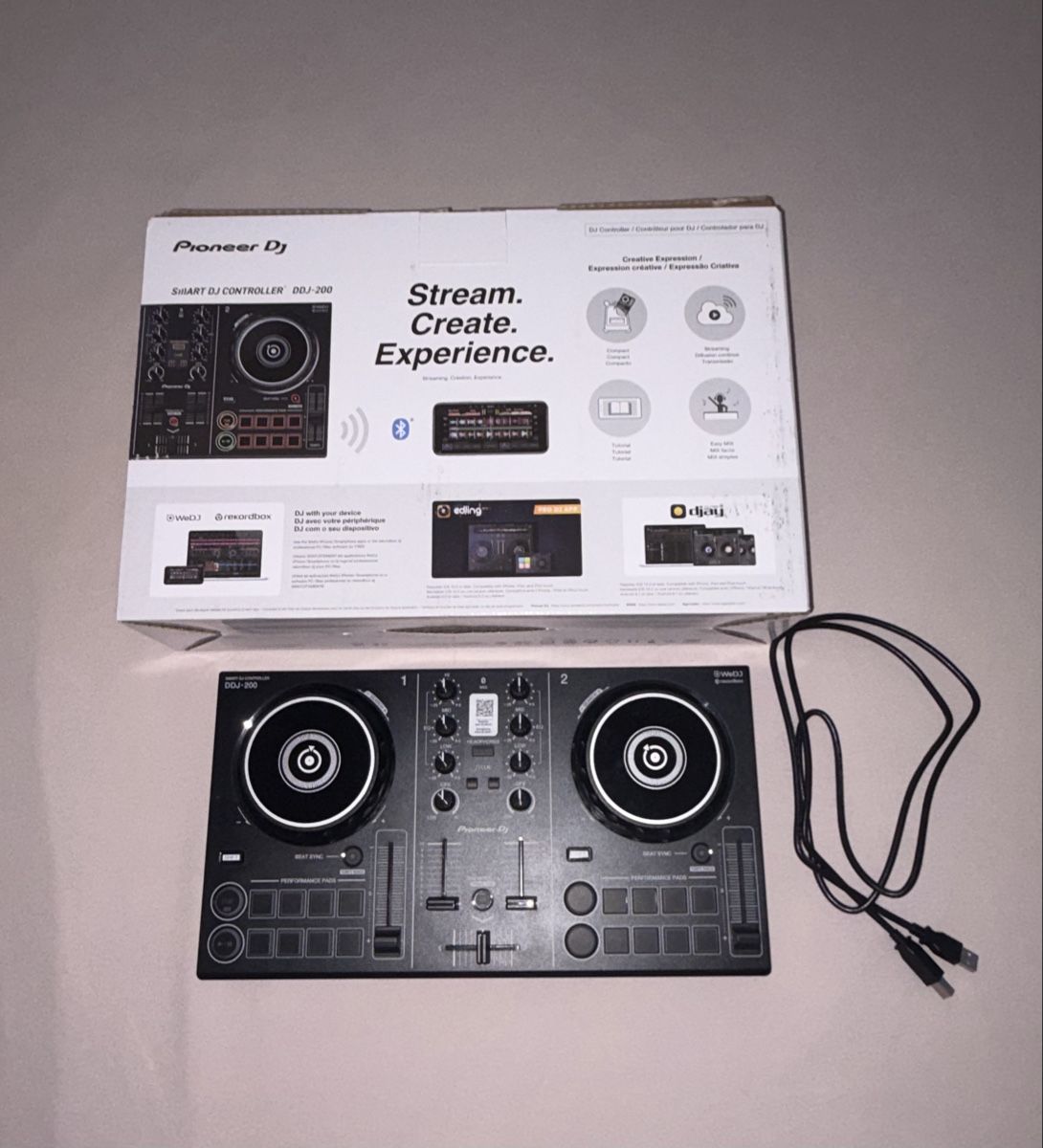 Pioneer Console di mixaggio: Pioneer DJ DDJ-200 / DJ Controller – Usato da Urdorf venduto da YannisW. 1