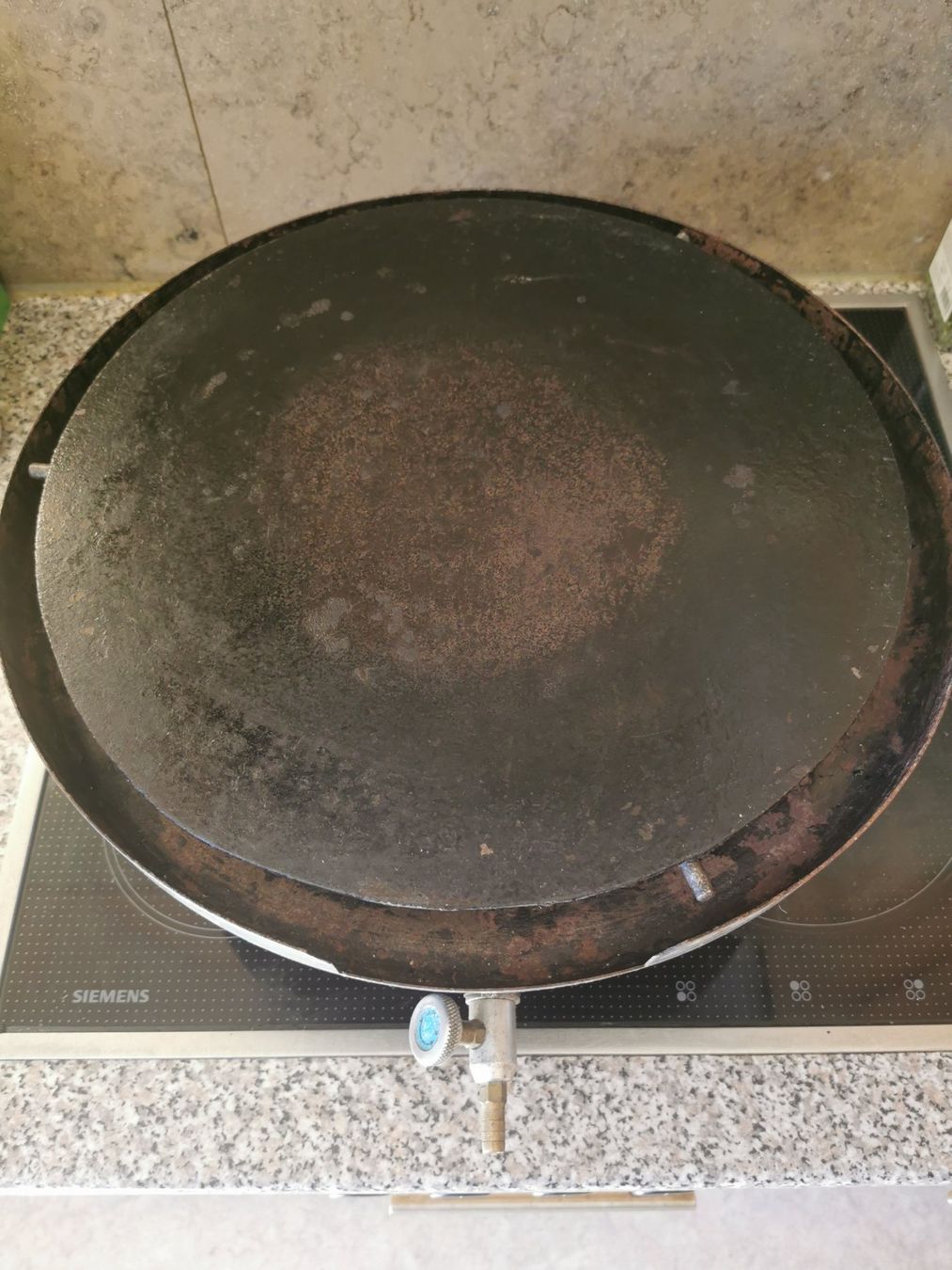 Cucine complete: Crêpière à gaz – Usato da Bévilard venduto da Bender 1