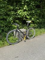 Black Fixie bike 