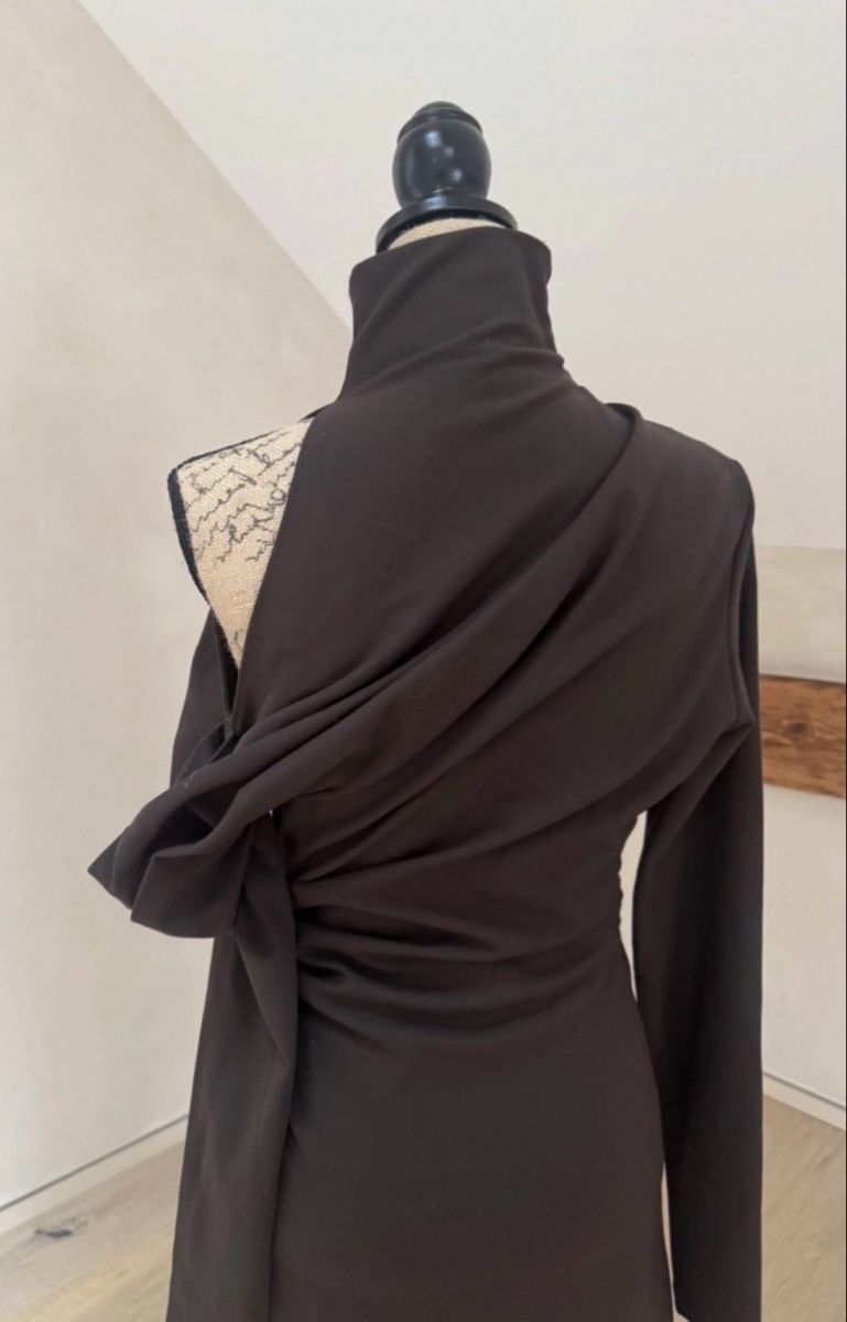 Kleider: Dress – Neu (gemäss Beschreibung) aus Genolier von tan_rd6s 4
