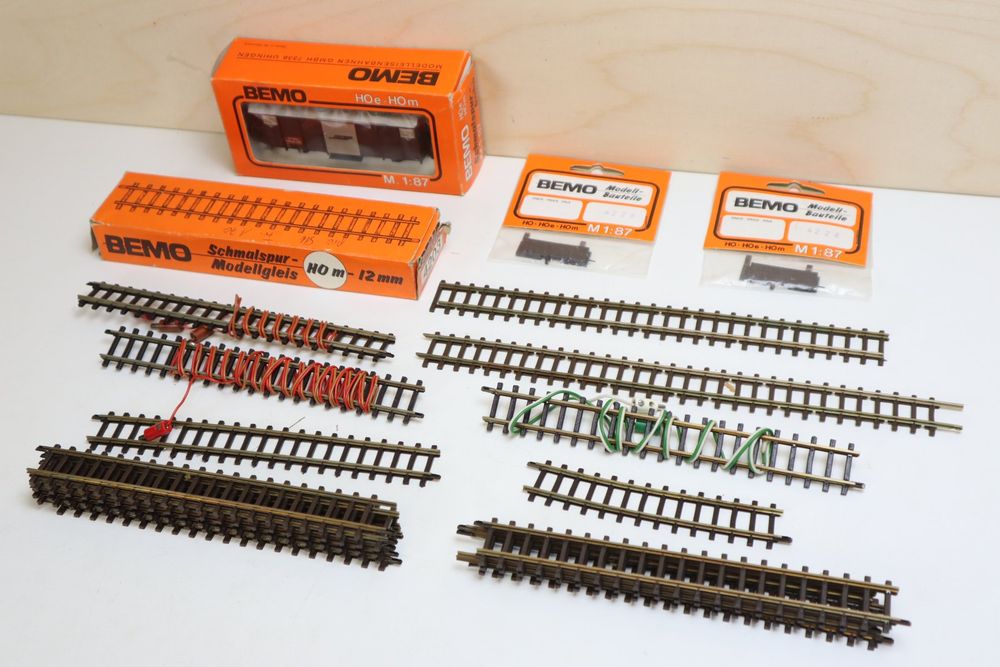BEMO RhB Wagen + Gerade Schienen 4203 + Weichenantrieb 4228 | Kaufen ...