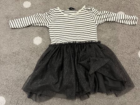 Kleid Gr. 92