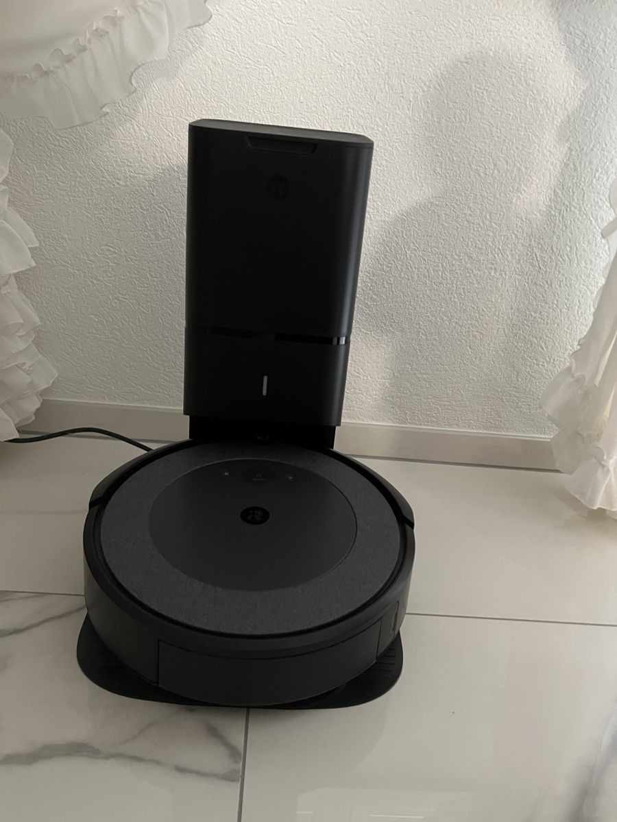 Irobot Aspirateurs & Accessoires: iRobot - Roomba i3 - gebraucht – D'occasion à Uster par reginella_97 5