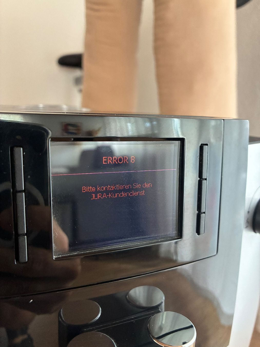 Jura Machines à café & Machines à expresso: Jura E600 Kaffeemaschine | ERROR 8 – Défectueux à Stansstad par DTR7PT 8
