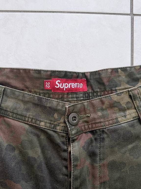 Pantaloni: Supreme Military Cargo – Usato da Urtenen-Schönbühl venduto da nino.cio 2