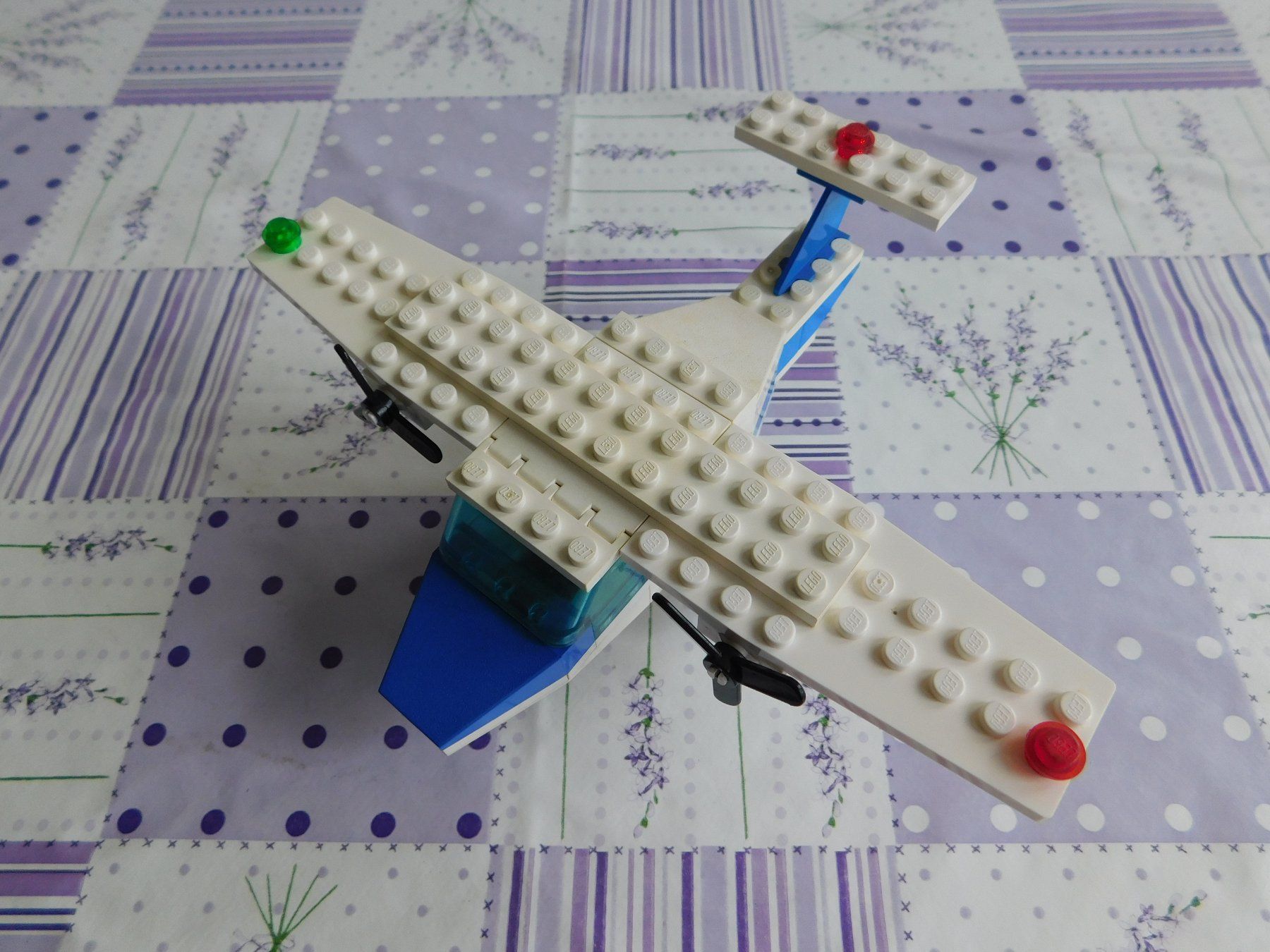 Lego Kit di costruzioni: Legoland Kleinflugzeug blau weiss. – Usato da Strengelbach venduto da Wedi73 1