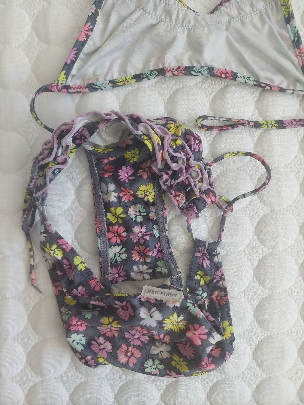 Costumi da bagno & Bikini: Mädchen Blumen Bikini Set, Gr. 128 von red point – Usato da Flims Dorf venduto da Truemorish 6