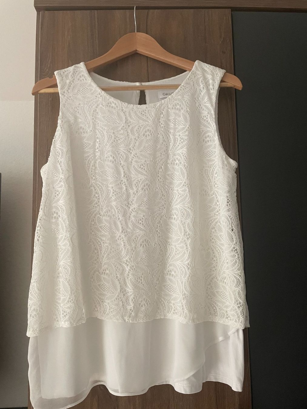 Calvin Klein Top: Top bianco marca Calvin Klein – Nuovo (secondo la descrizione) da Meilen venduto da val_tsv8