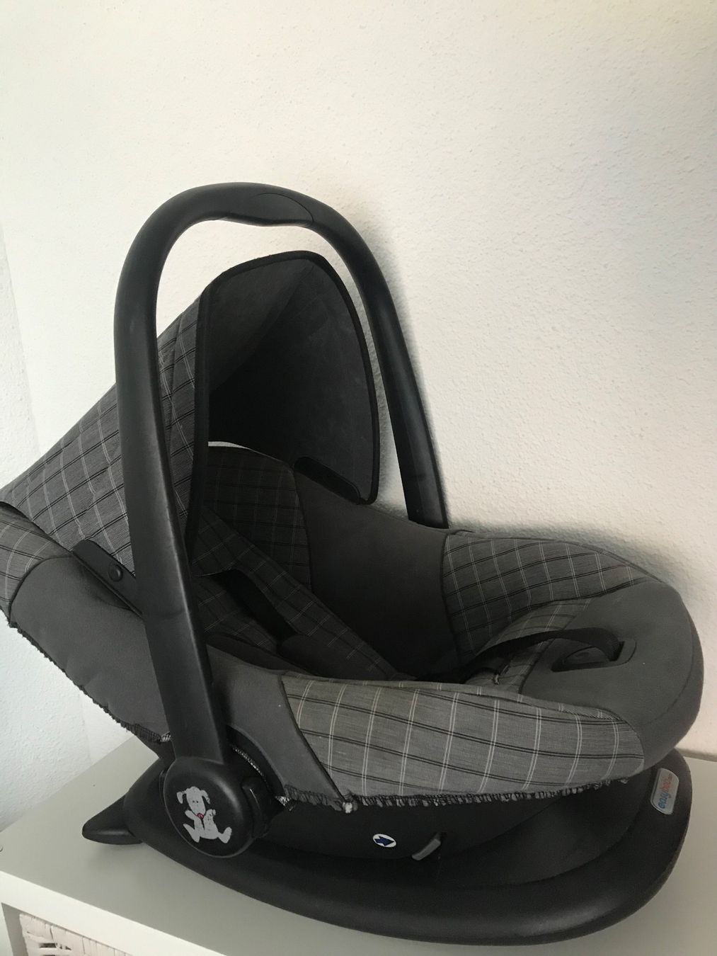 Seggiolini per auto: Babyschale Transport Schale – Usato da Emmenbrücke venduto da Hathor123