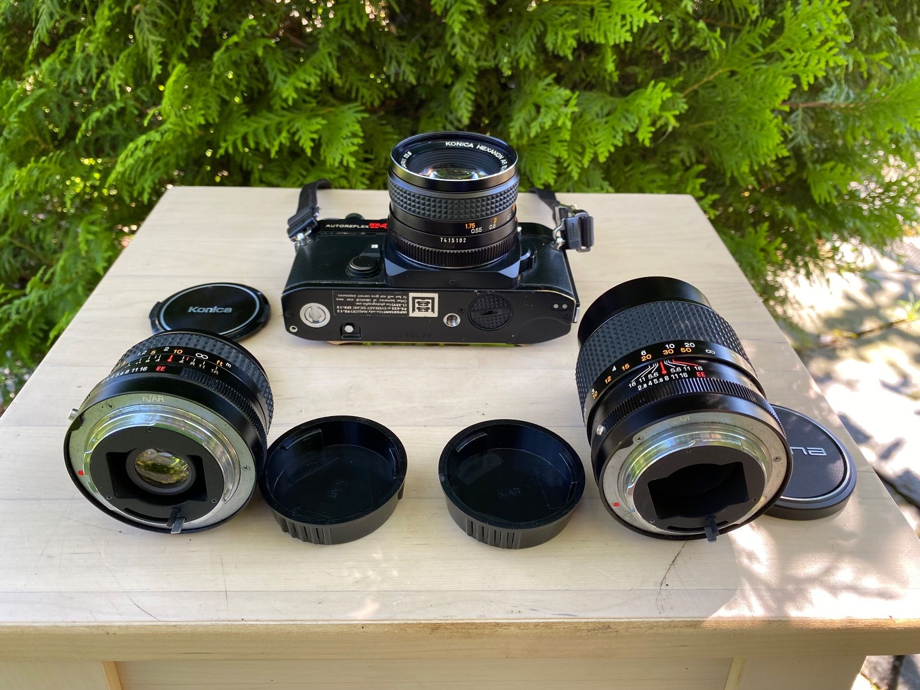 Konica Fotocamera: Konica Autoreflex T4 Kamera – Usato da Feldbach venduto da Fea1 8