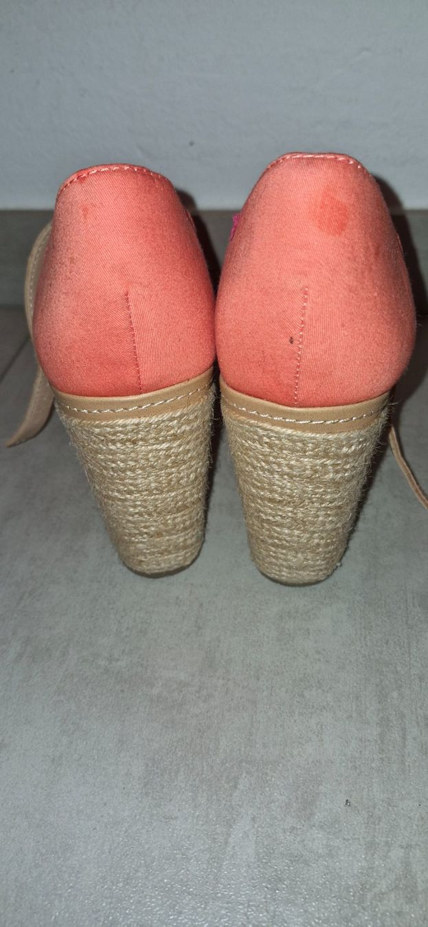 Tommy Hilfiger Scarpe da donna: Absatzschuhe Hilfiger – Usato da Zell ZH venduto da Eva-Jana 2
