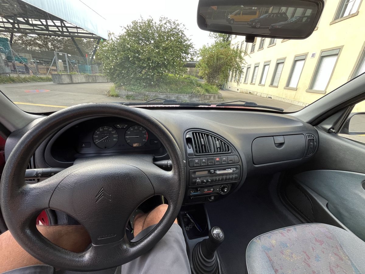 Citroën Automobili: Citroen Saxo ab Platz – Difettoso da Zürich venduto da Simi85 8