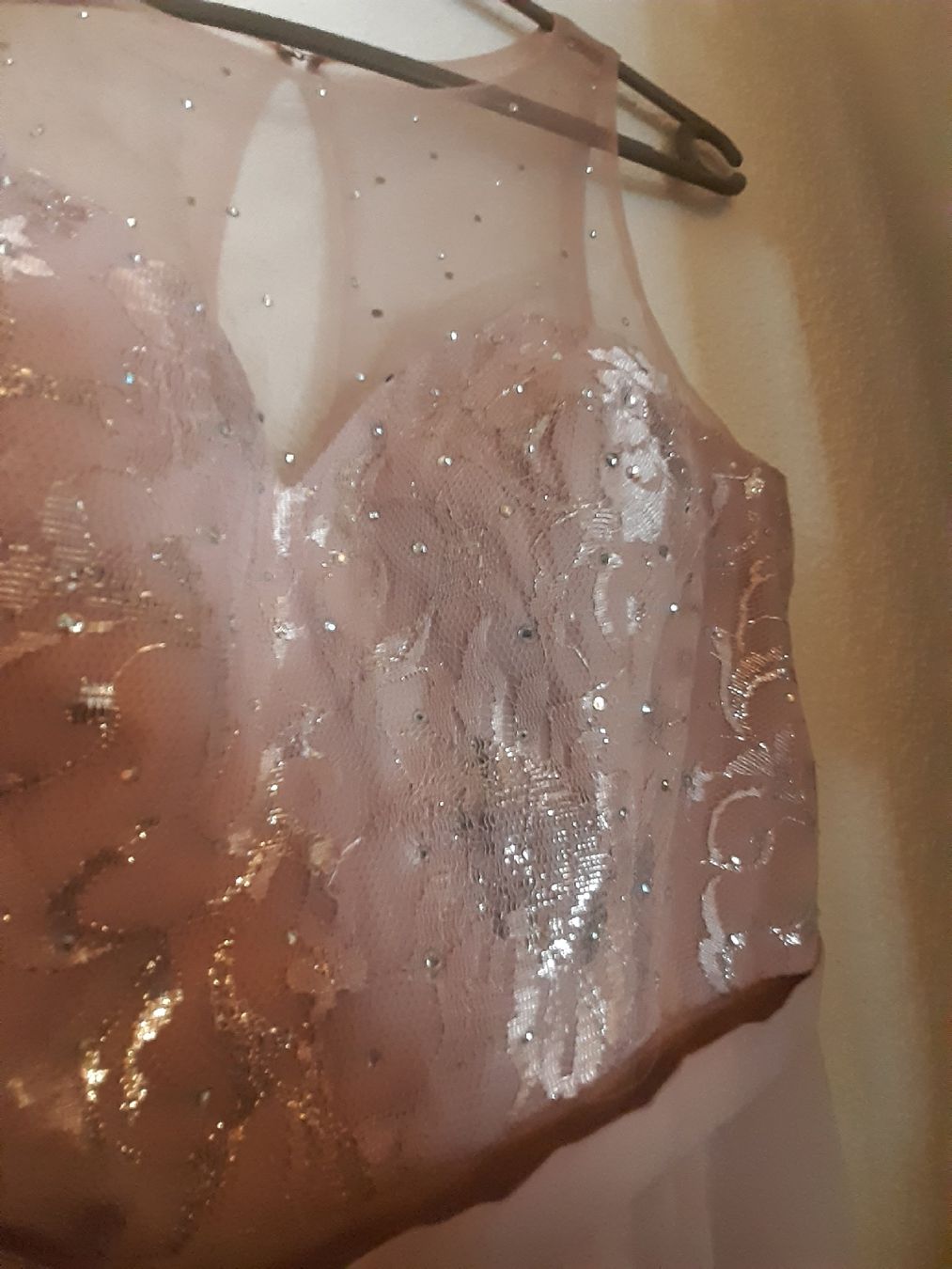 Kleider: kleid rosa mit steinchen 38 – Gebraucht aus Toffen von Gwunderegge77 2