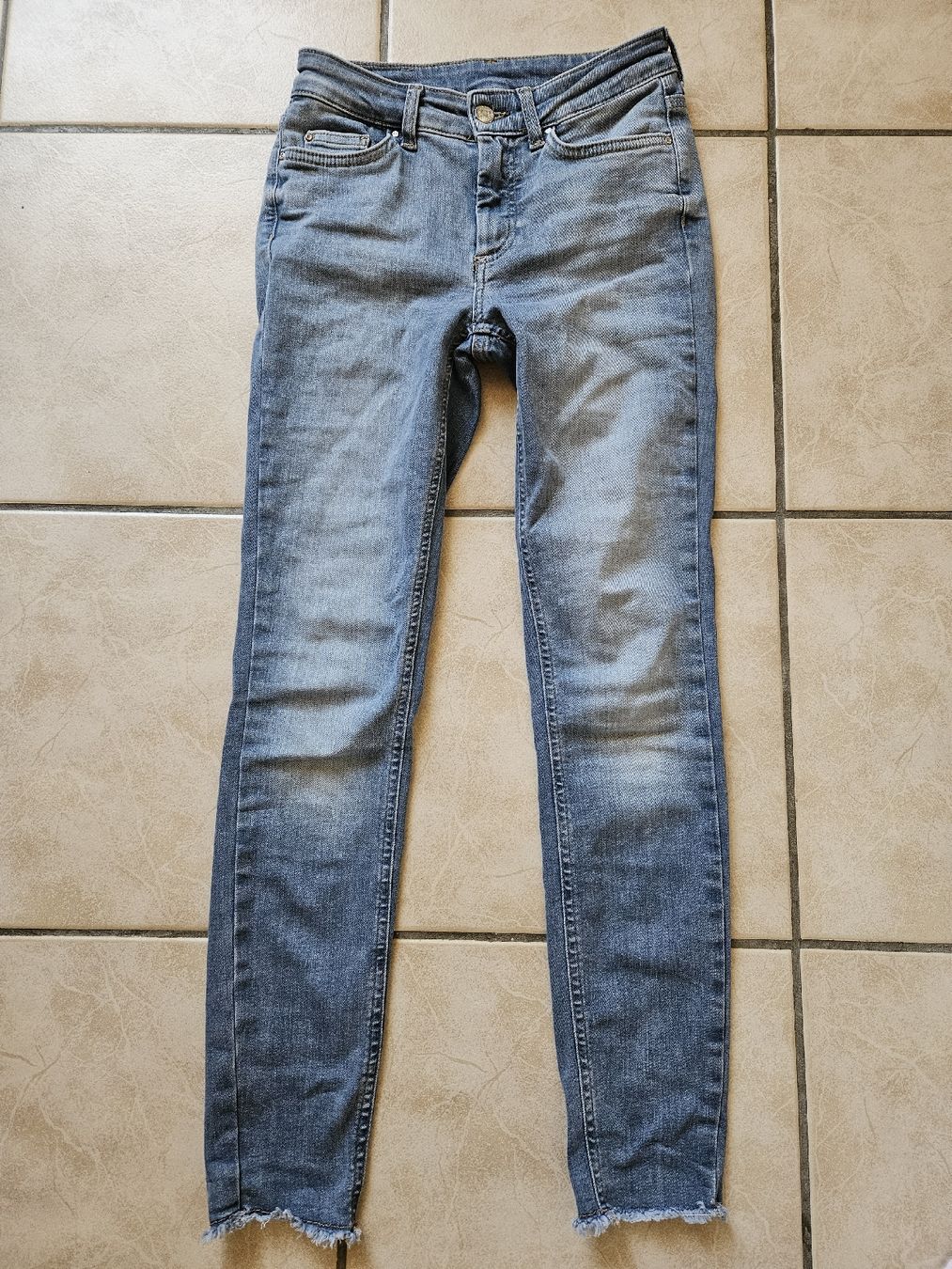 Only Jeans: Only Jeans – Usato da huttwil venduto da care.b