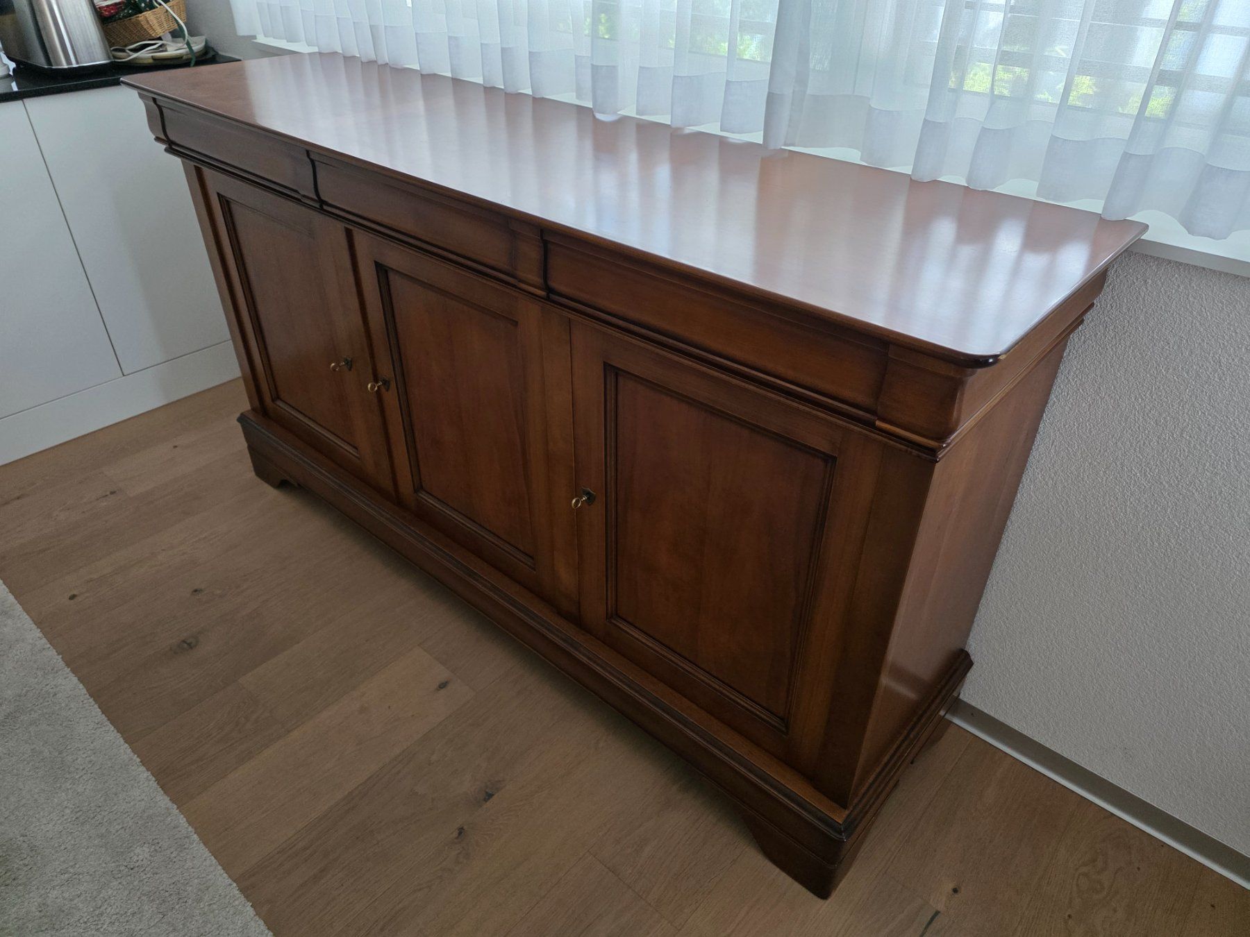 Cassettiere: wuchtiges Sideboard Schrank Esszimmer Möbel Kommode – Usato da Walterswil BE venduto da Lonitti 4