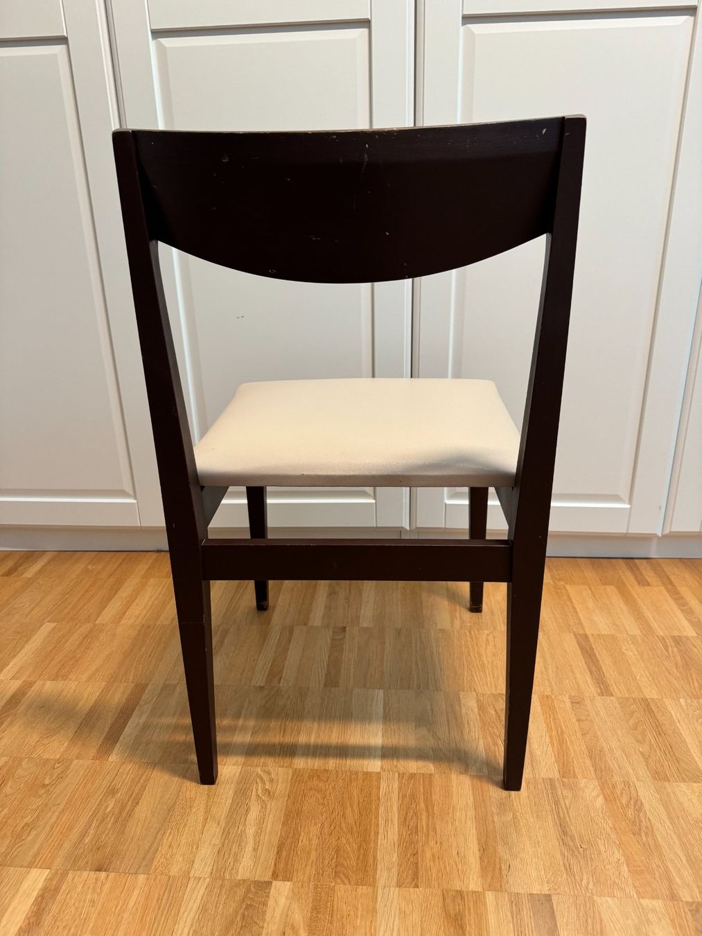 Chaises: Alter Stuhl, ca. 50 Jahre alt – D'occasion à Zürich par muxamsonntag 3