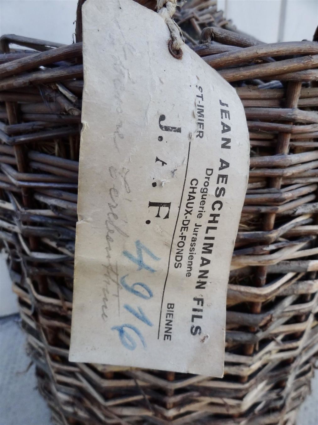 Flaschen: alte grosse Korbflasche – Neu und originalverpackt aus Kerzers von Flaschenposten 6