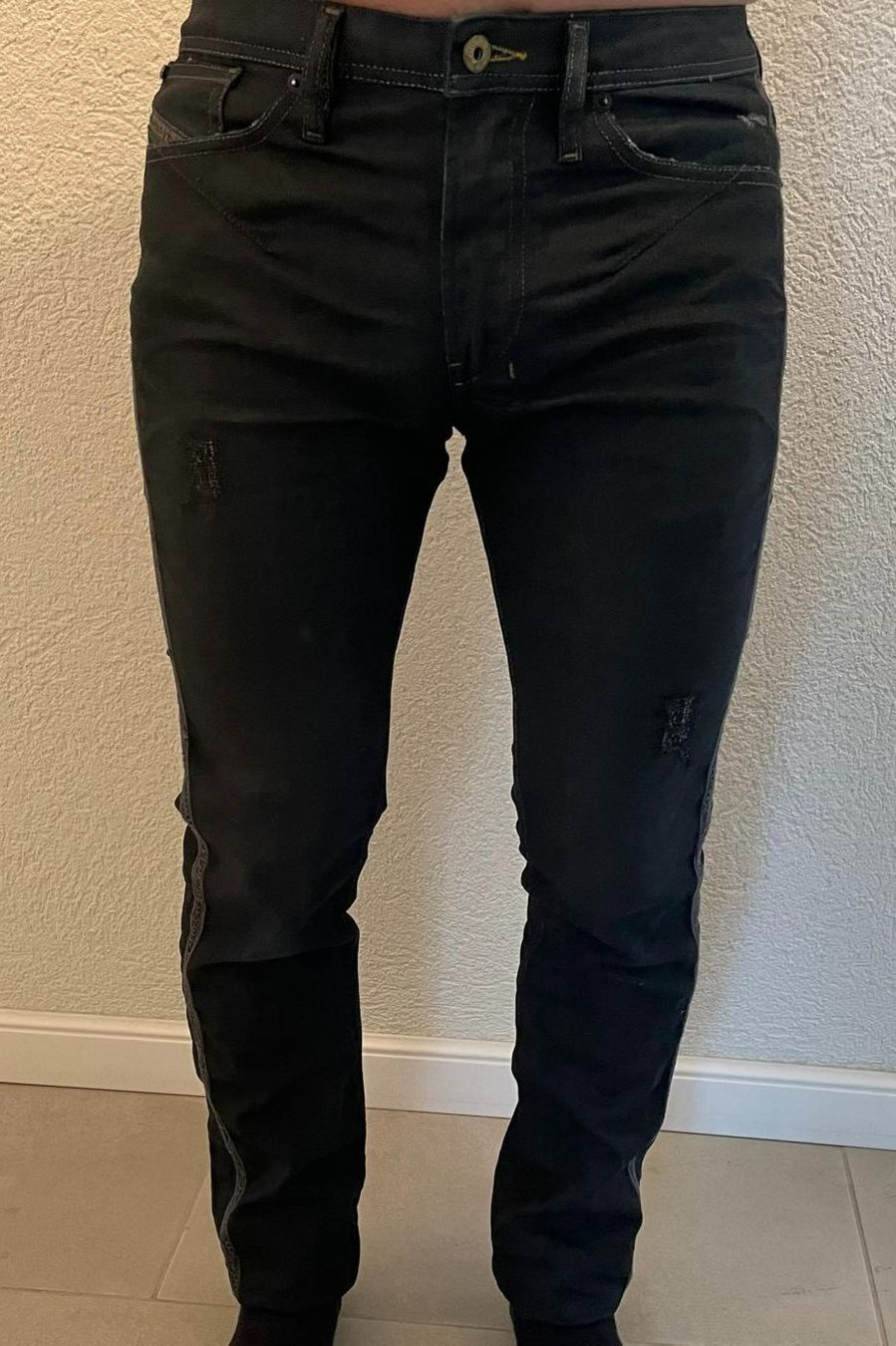 Diesel Pantaloni: Hose Diesel schwarz – Usato da Obfelden venduto da Sonne50 1