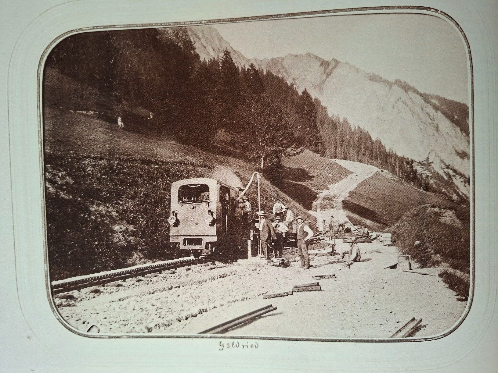 Livres: 100 Jahre Brienzer Rothornbahn 1892-1992 – D'occasion à Schwanden Sigrisw par len_9yqg 4