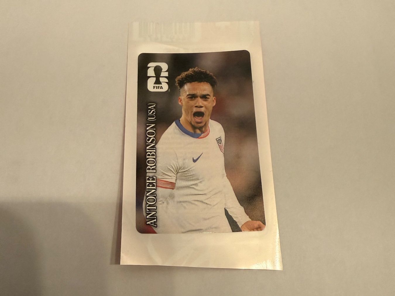 Panini Carte collezionabili: Panini Antonee Robinson - CH Edition Coca Cola WM 2026 – Nuovo (secondo la descrizione) da Grenchen venduto da nicus_aveiro
