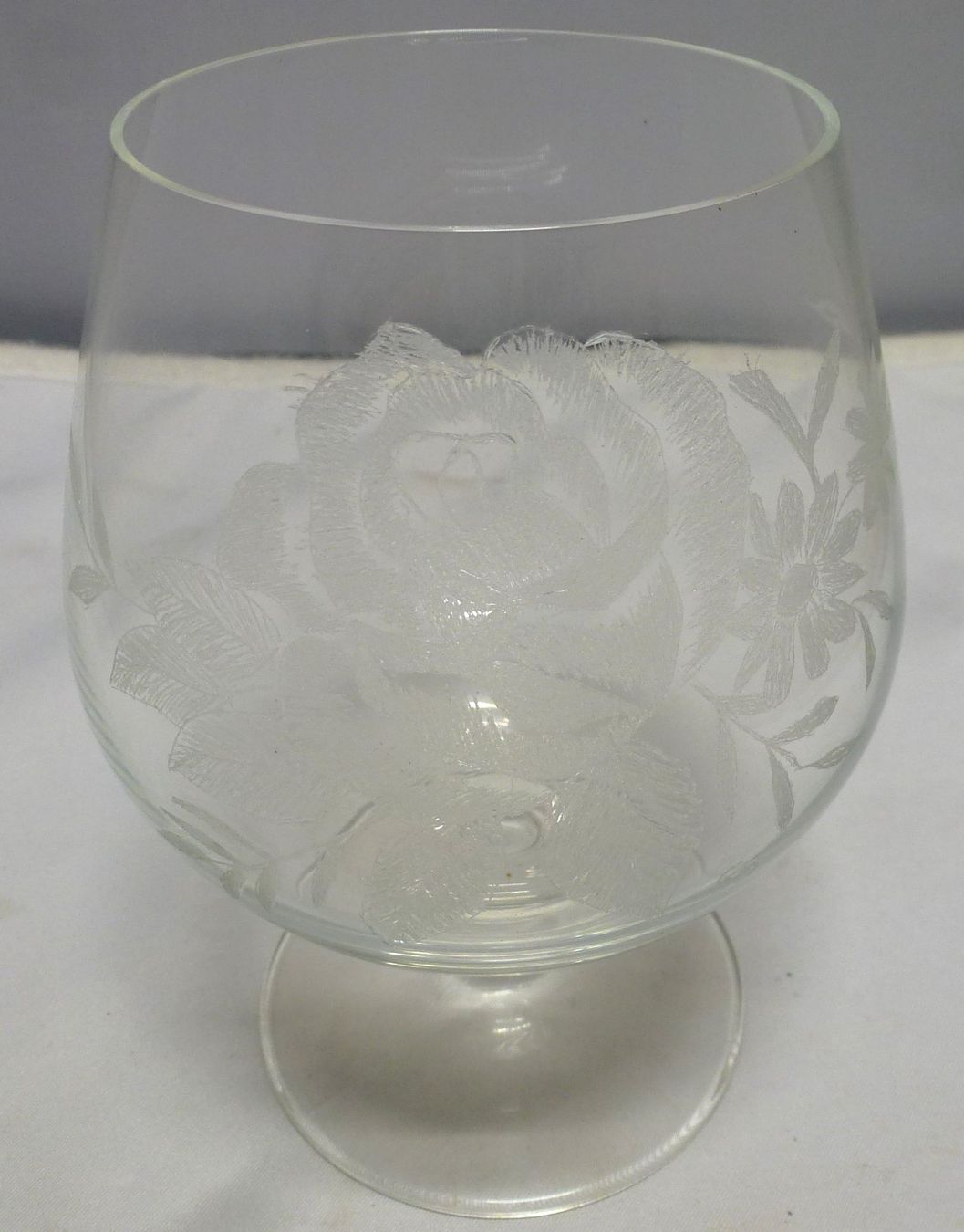 Bicchieri: Cognac-Gläser mit Eingeätzer Rose – Usato da Murgenthal venduto da B.StM 2