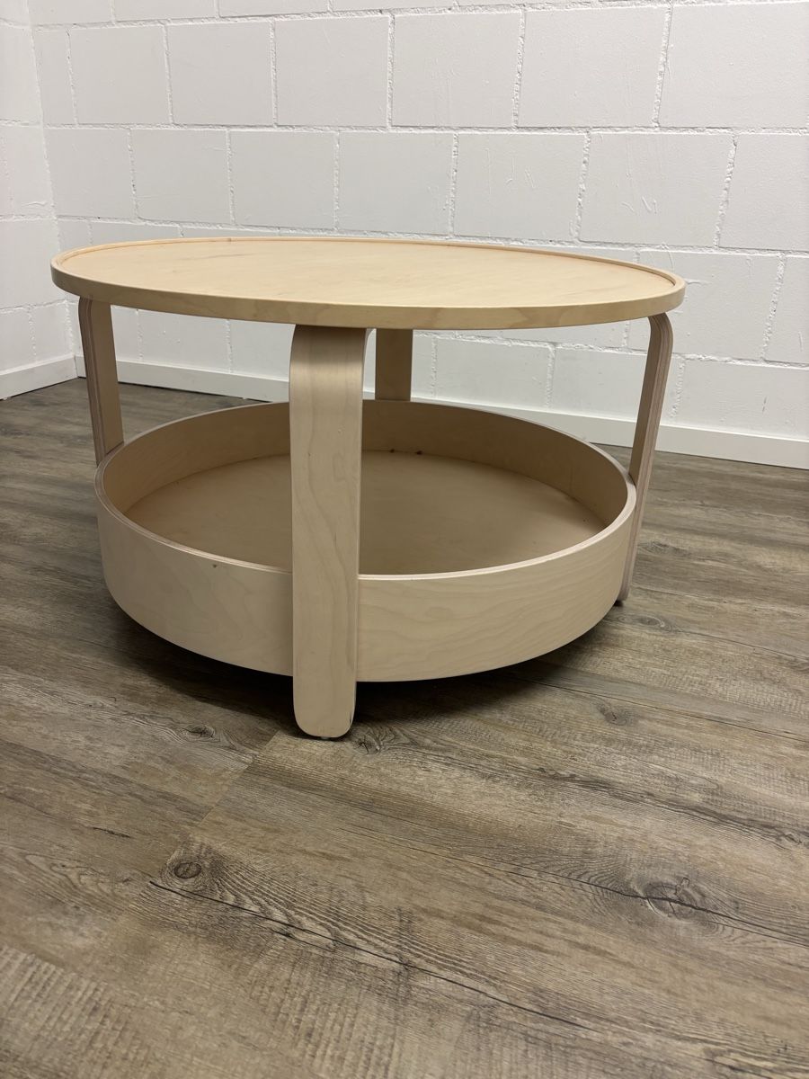 Tische: Couchtisch Borgeby / Versand möglich – Gebraucht aus Wimmis von Soccerfanshop 1