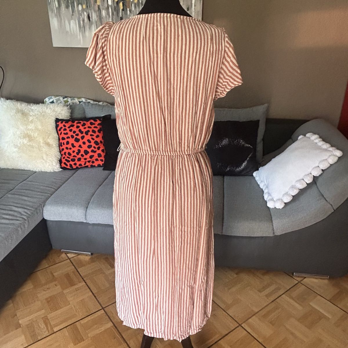Vestiti: AMERICAN EAGLE robe ❣️ M – Usato da Fribourg venduto da ficelle_de_luge 8