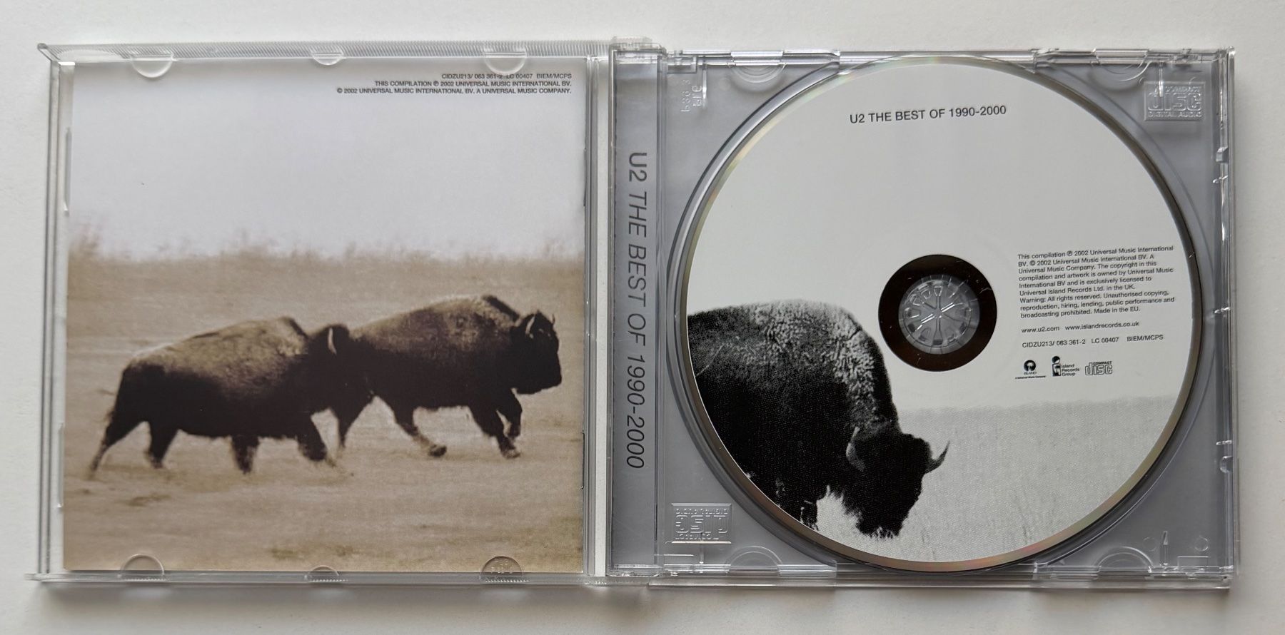 CDs: U2 / The Best Of 1990-2000 – Gebraucht aus Näfels von rottabi 2