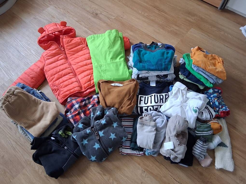 Ensembles coordonnés: Kleiderpaket Gr 92/98 – D'occasion à Heimenhausen par Mapele