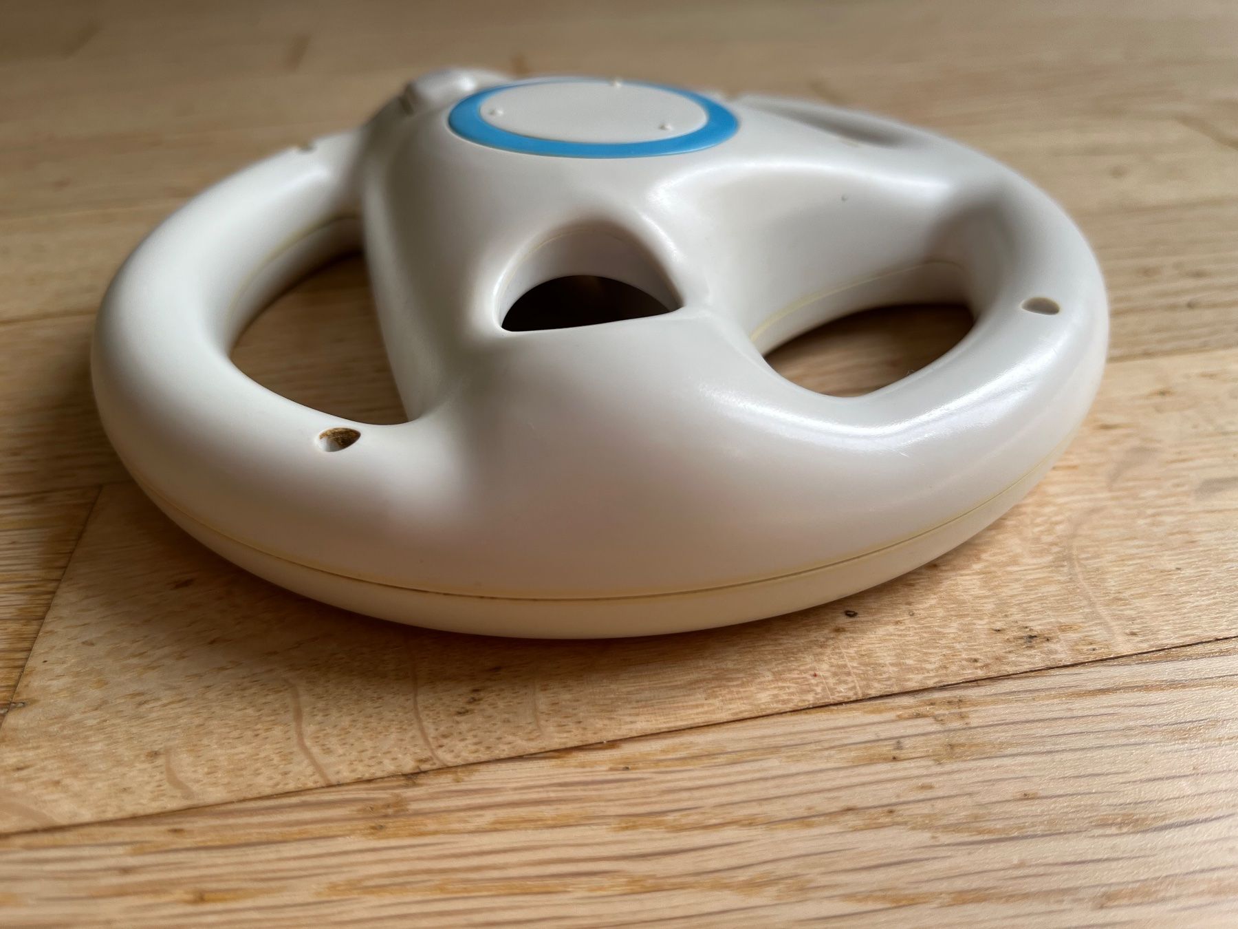 Nintendo Controller: Wii Lenkrad und Schutzhülle – Usato da Basel venduto da Laserjay 3