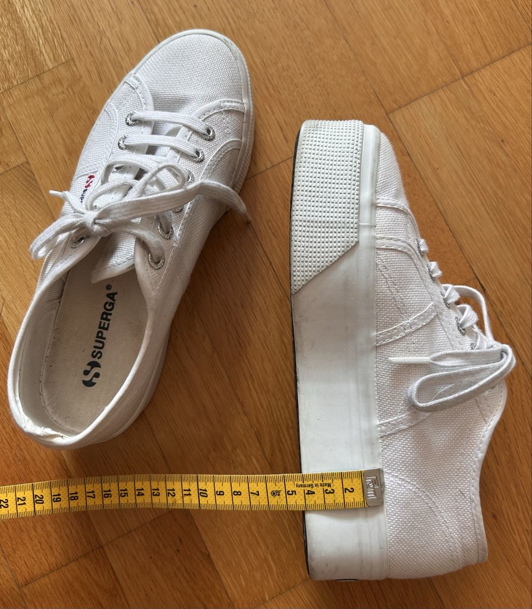 Superga Damenschuhe: Superga Sneaker, weiss, Grösse 38 – Gebraucht aus Basel von MyAn 3