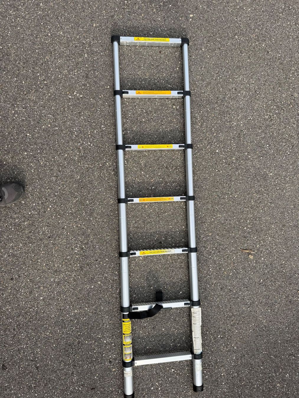Scale: Kompakte Teleskopleiter – Usato da Hubersdorf venduto da Gewonnen 8