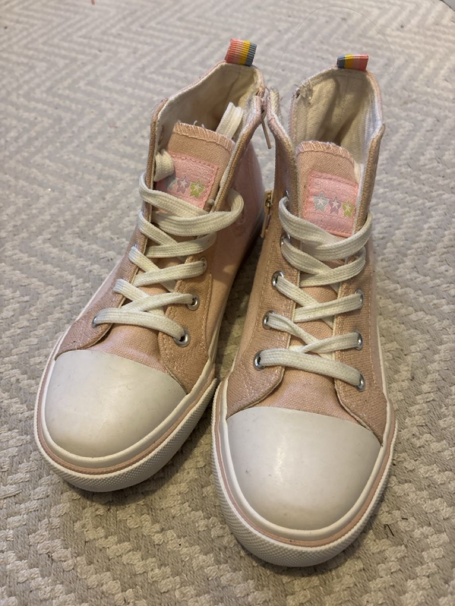 Scarpe per ragazze: NEU Canvas Sneaker 33 – Nuovo e nell'imballaggio originale da Zürich venduto da K.St.