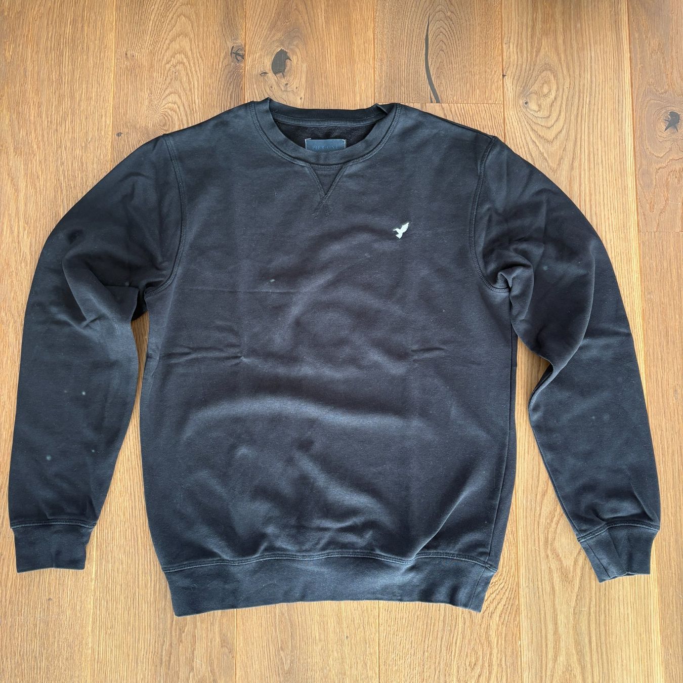 Pulls & Sweat-shirts: Pier One schwarzer Pullover, Größe M – D'occasion à Allschwil par den_t9cl