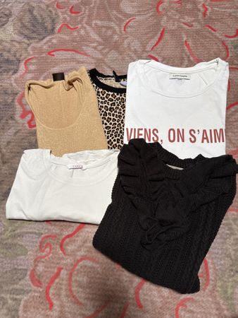 Lot de 5 hauts femme, tailles S/M. 😊 !