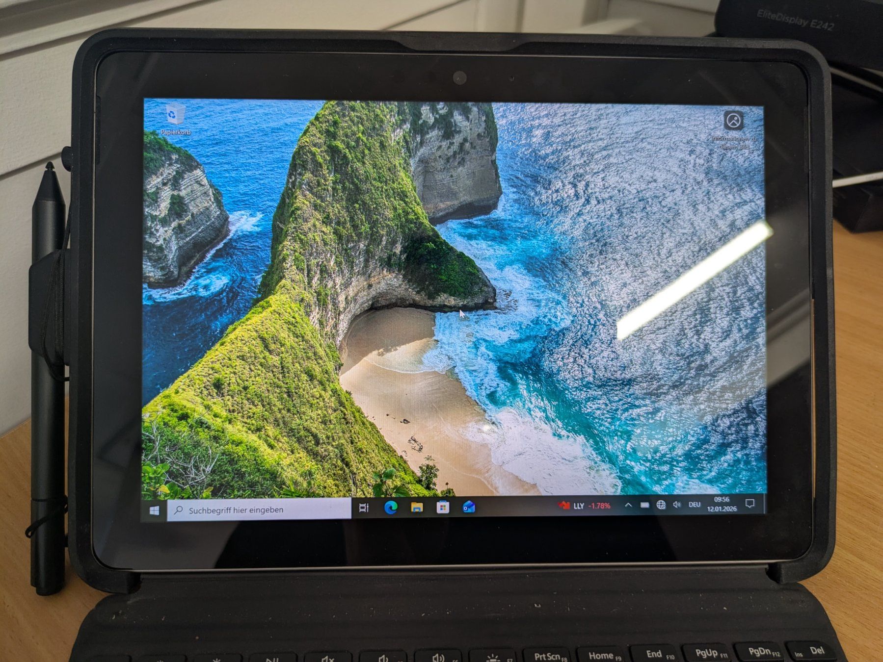 Microsoft Notebook: Microsoft Surface Go / W10 / 8GB RAM / Zubehör – Usato da Sachseln venduto da Grogettli 1